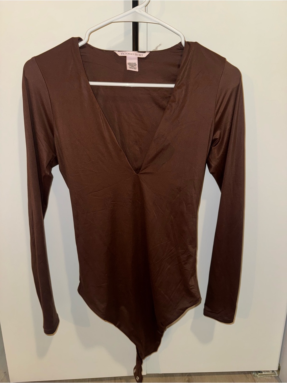 NWOT Victoria's Secret Brown Long-Sleeve V-Neck Bodysuit